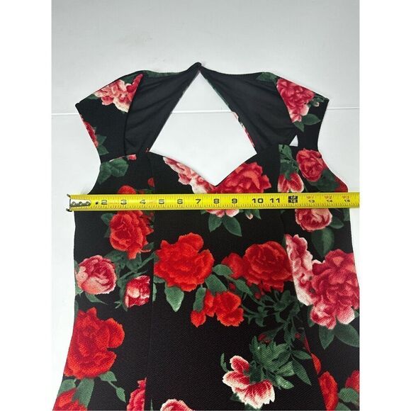 Guess Bohemian Red Black Green Roses Pattern Dress Size 10 Zip EUC - Picture 8 of 14